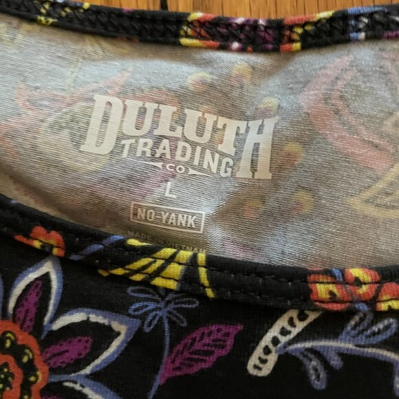 BNWT 3pc Top Tank Sport Bundle! Duluth Trading Co / American Eagle / ZYIA Active - Picture 11 of 15